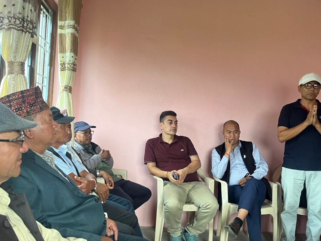 नेपाली कांग्रेस वडा कार्यसमिति रिघाको भेटघाट